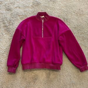 Half zip sweatshirt